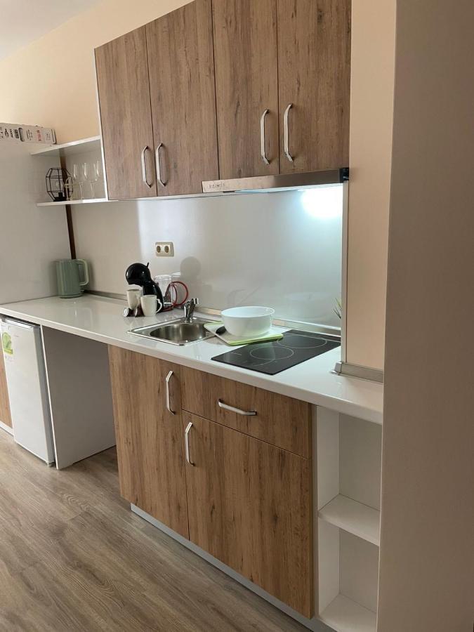 Private Apartments In Apolon 拉夫达 外观 照片