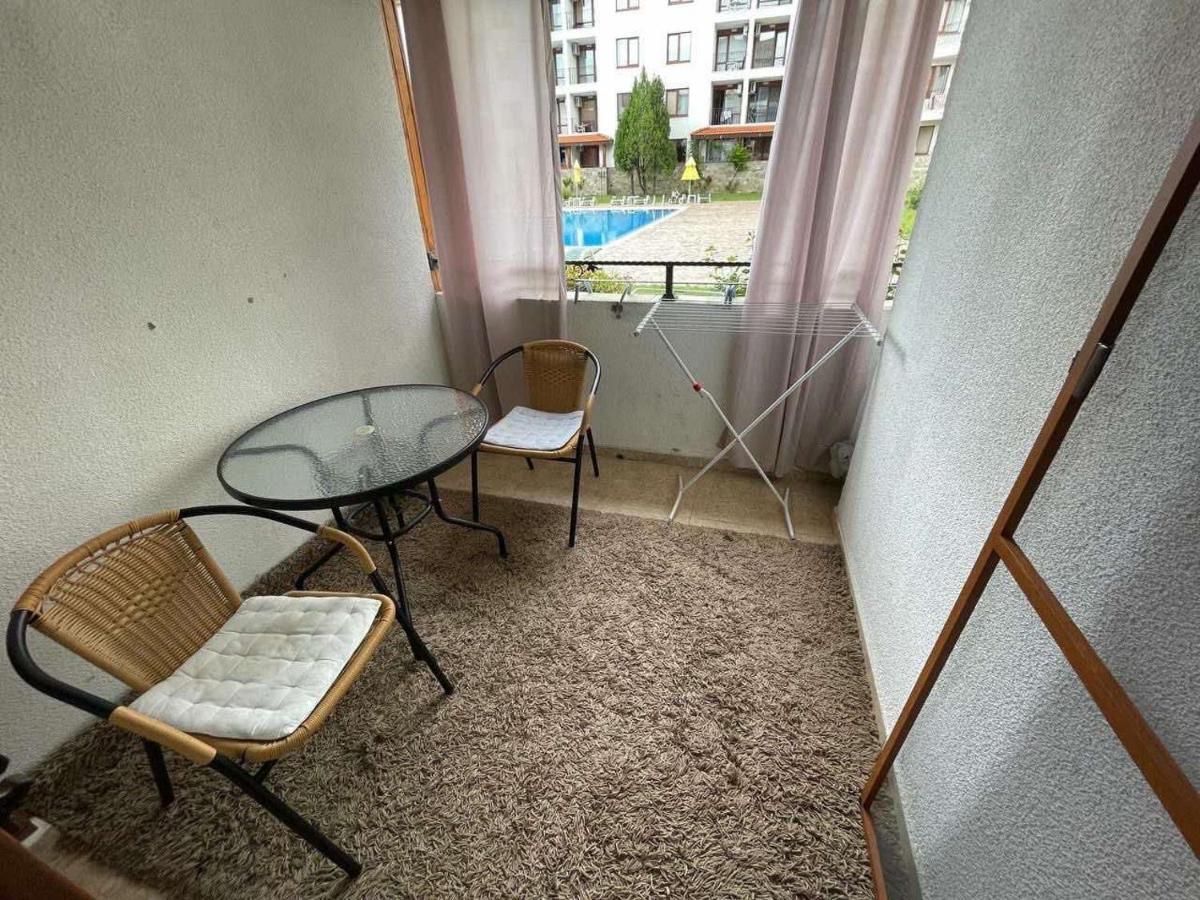 Private Apartments In Apolon 拉夫达 外观 照片