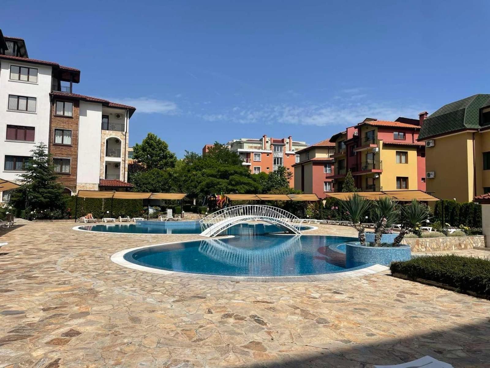 Private Apartments In Apolon 拉夫达 外观 照片