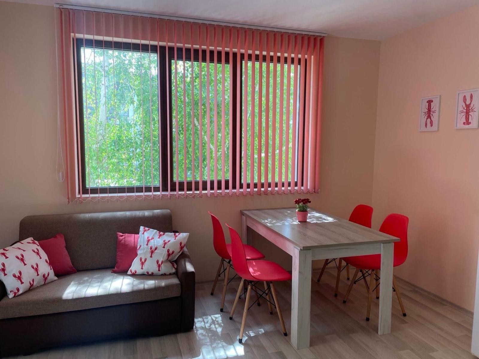 Private Apartments In Apolon 拉夫达 外观 照片